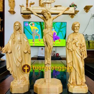 Bộ tượng cho bàn thờ Chúa bằng gỗ pơ mu cao 40cm