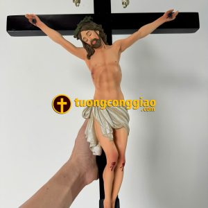 Tượng Chúa chịu nạn vẽ tay cao 35cm, thánh giá 60cm phun đen