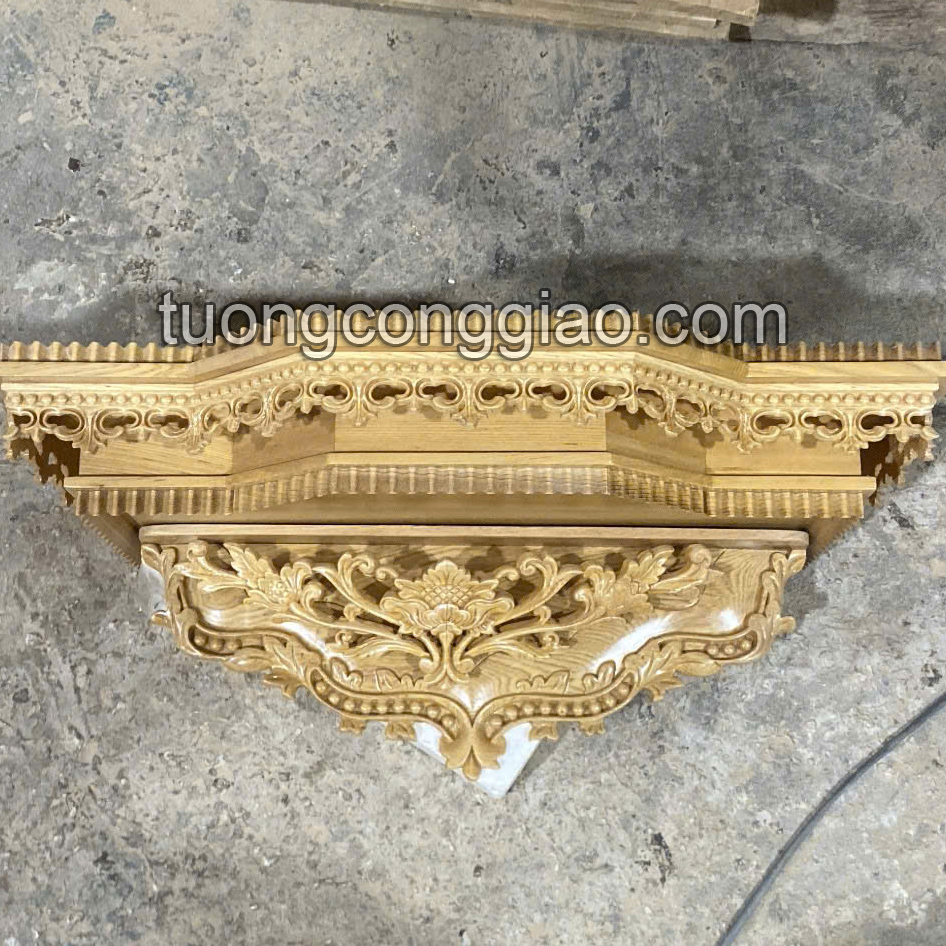 Kệ bàn thờ Chúa kích thước 60x30cm bằng gỗ pơ mu Kệ bàn thờ Chúa kích thước 60x30cm bằng gỗ pơ mu