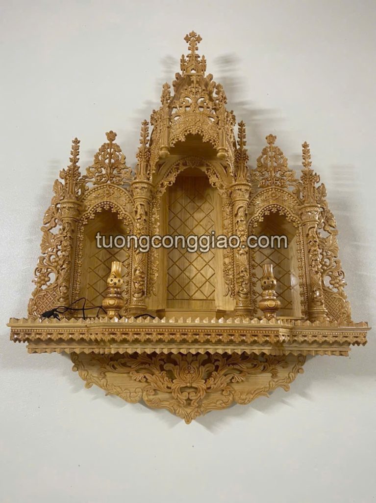 Mẫu tòa gỗ công giáo 3 buồng 1m2x1m5 bằng gỗ pơ mu Mẫu tòa gỗ công giáo 3 buồng 1m2x1m5 bằng gỗ pơ mu