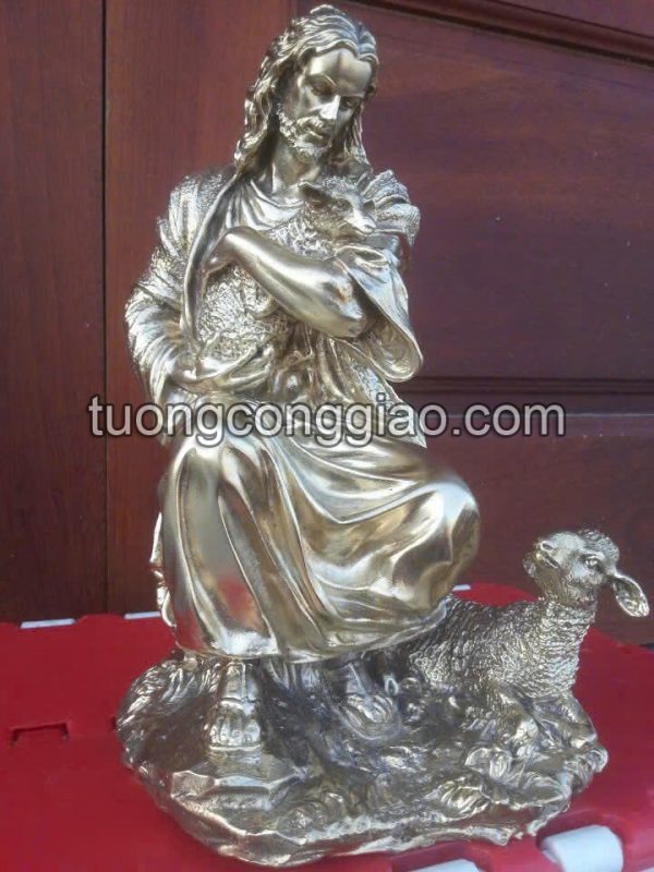 Tượng Chúa chiên bằng đồng cao 30cm