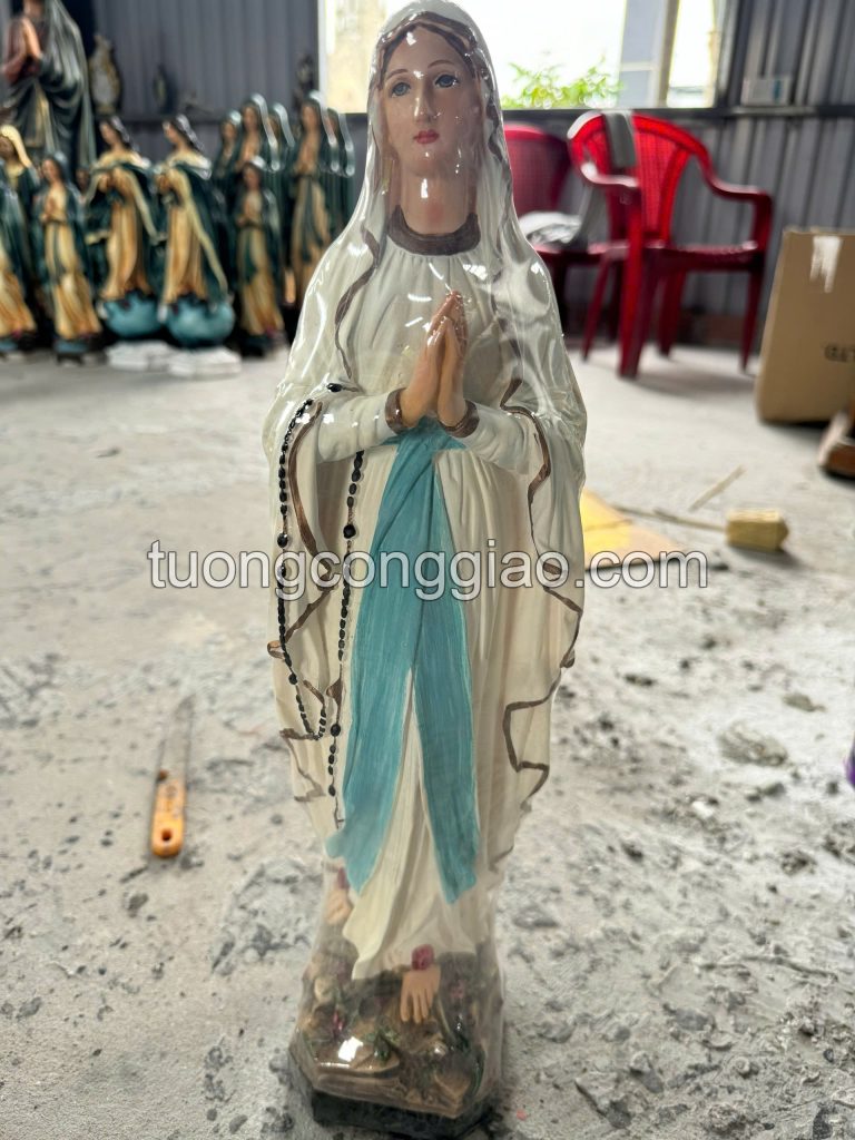 Tượng Đức Mẹ Lộ Đức mẫu Pháp cao 50cm Tượng Đức Mẹ Lộ Đức mẫu Pháp cao 50cm màu trắng