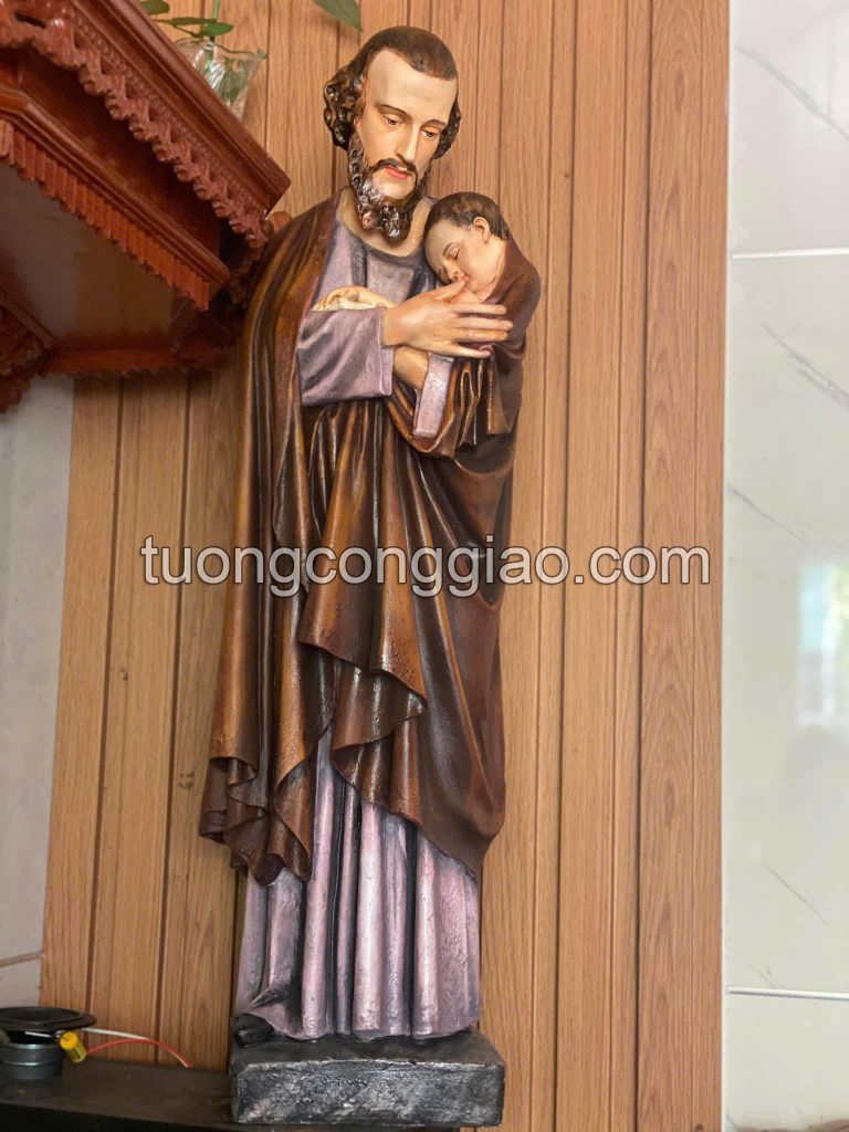 Tượng Thánh Giuse bế Chúa cao 100cm vẽ màu giả cổ Tượng Thánh Giuse bế Chúa cao 100cm vẽ màu giả cổ