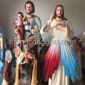 Tượng Thánh Giuse bế Chúa cao 1m8 và tượng lòng Chúa thương xót cao 1m7