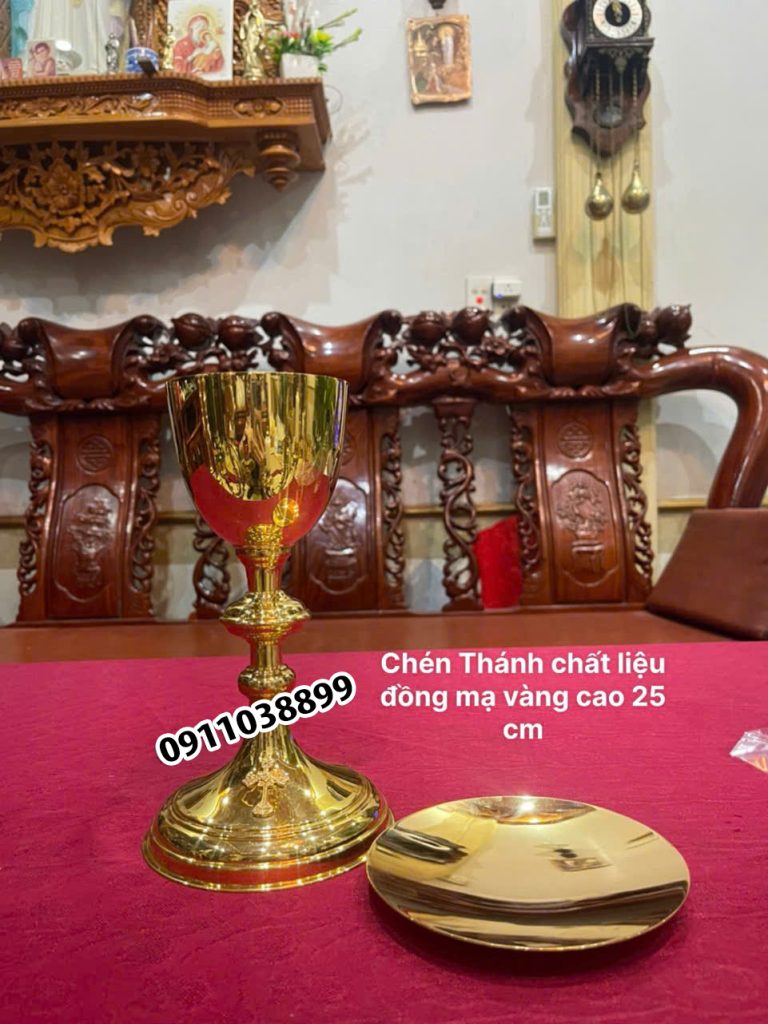 Chén Thánh chất liệu đồng mạ vàng cao 25cm
