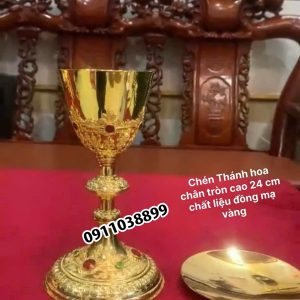 Chén Thánh hoa chân tròn cao 24cm bằng đồng mạ vàng