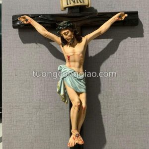 Tượng Chúa chịu nạn cao 40cm bằng composite vẽ màu thủ công