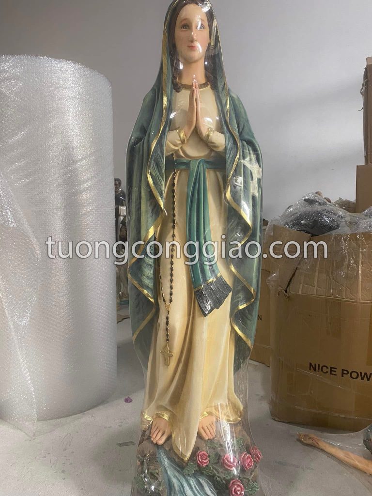 Tượng Đức Mẹ Lộ Đức cao 120cm bằng composite vẽ tay Tượng Đức Mẹ Lộ Đức cao 120cm bằng composite vẽ tay