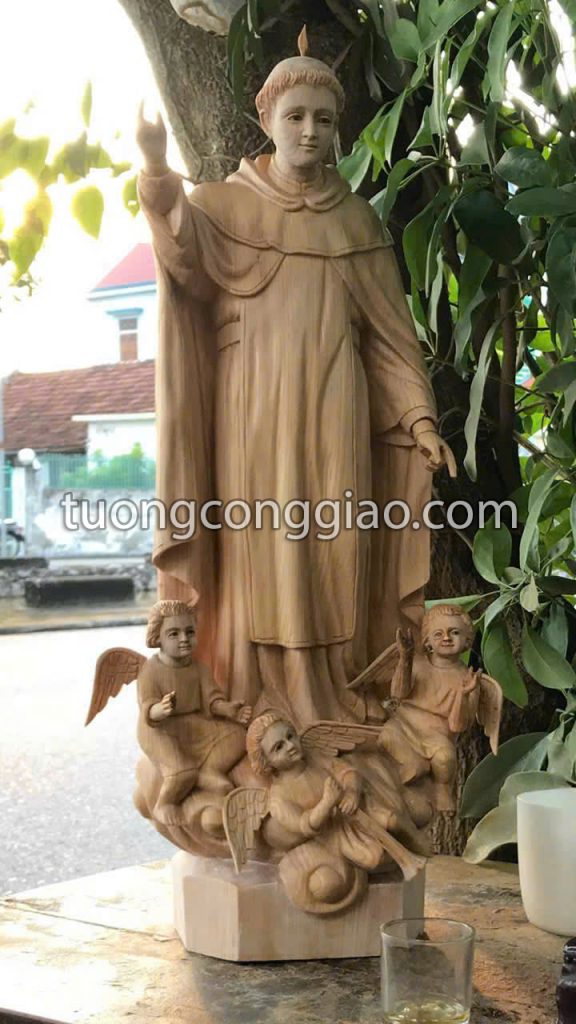 Tượng Thánh Vinh Sơn bằng gỗ pơ mu cao 50cm